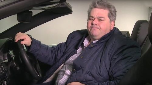 Top Gear: Что стало с Джейсоном Доу после того, как его заменил Джеймс Мэй?